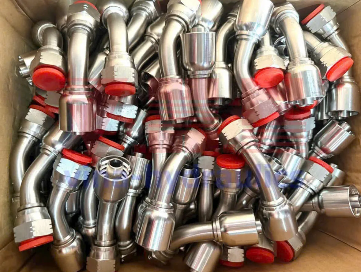 90 degree crimp hose fitting